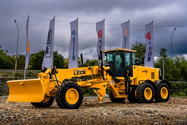 Автогрейдер LGCE G9220F AWD (полный привод)